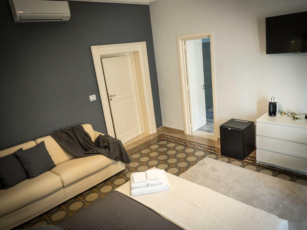 Ajde Rooms & Breakfast Trani Dış mekan fotoğraf